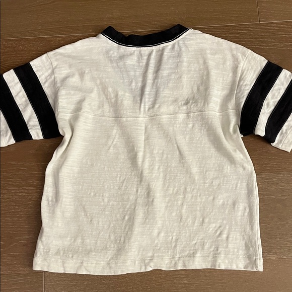 Faherty Sunwashed Slub Varsity Tee Cream and Navy size XS - Picture 9 of 9